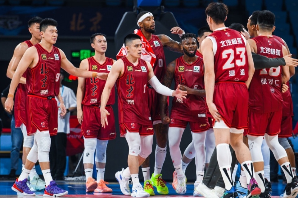 名防守悍将, 不过球队在 名防守悍将, 不过球队在