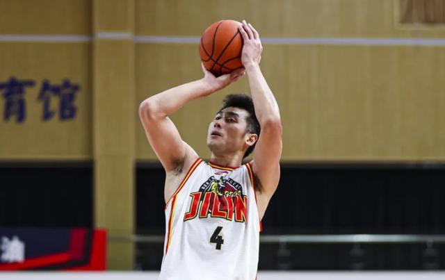 确定了外援, img 确定了外援, img