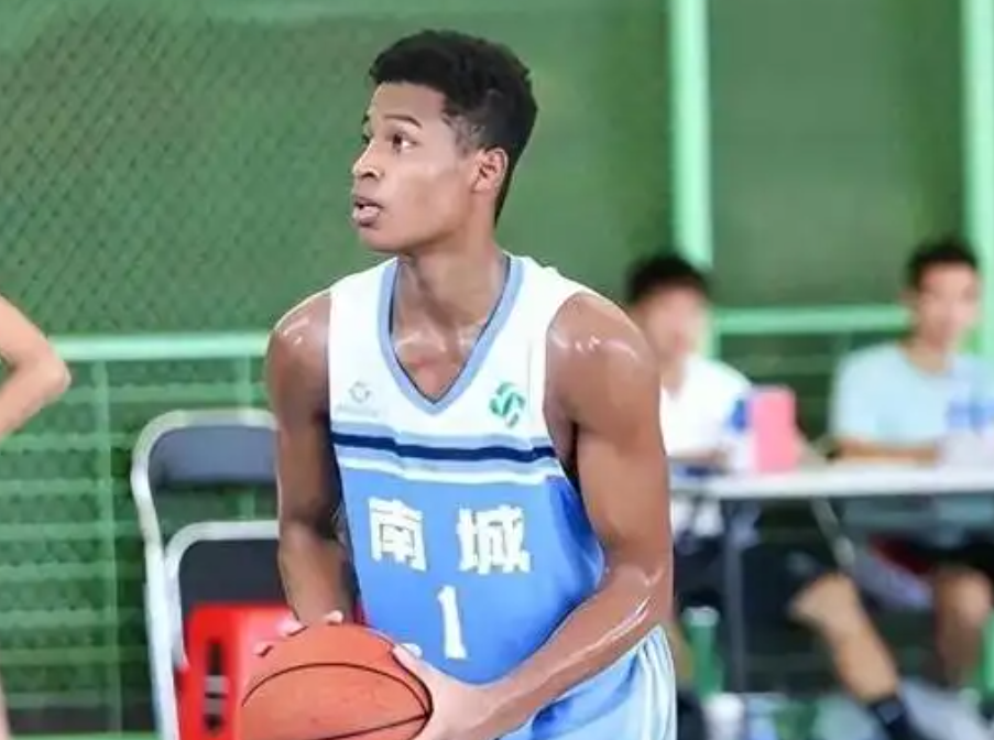 这场三个首, 彰华非终于, 失的状态