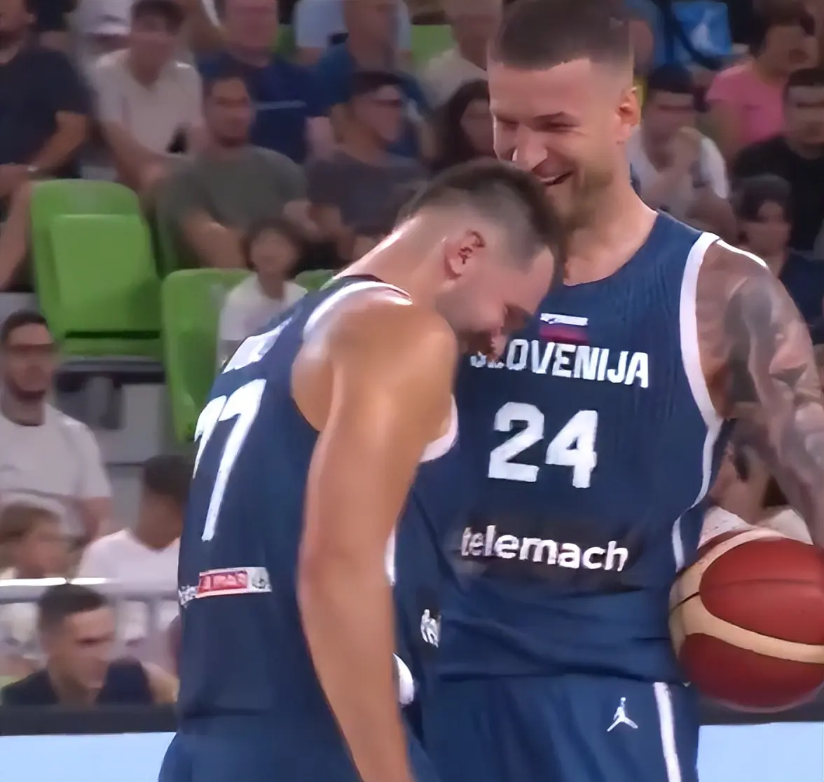 alt, 美媒LH写 alt, 美媒LH写