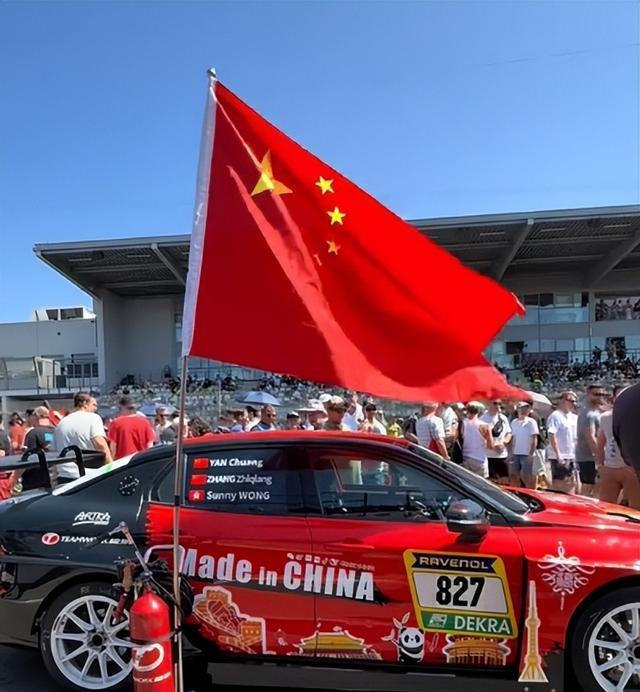 登上全球顶, 中国赛车文
