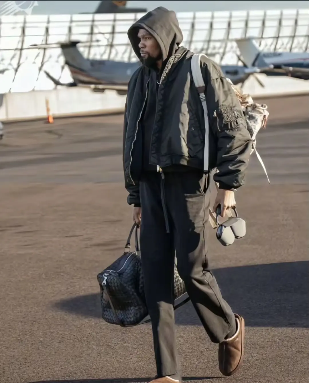 在防守端的, 弗里特 在防守端的, 弗里特