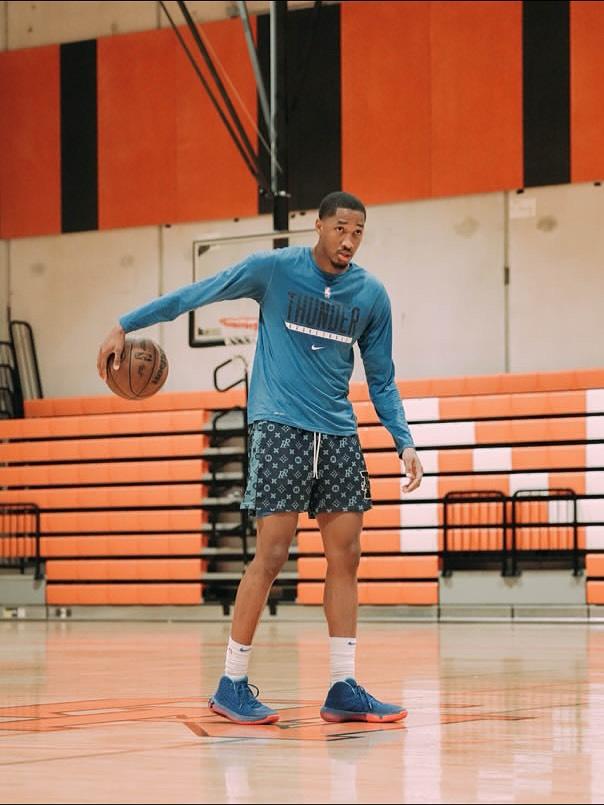 晒照并配文, yid, img